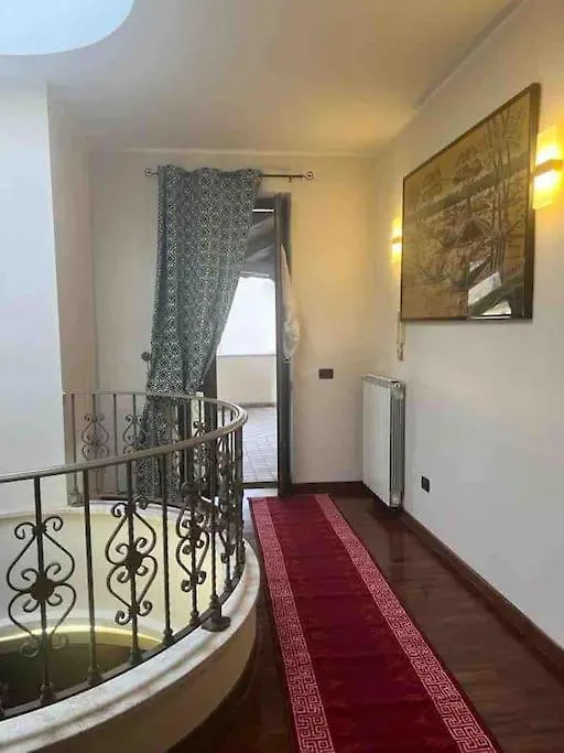Villa D&C Frattaminore Italy